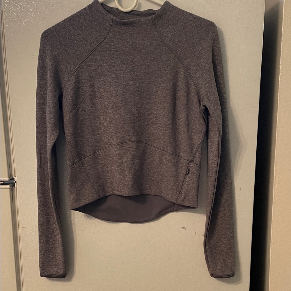 Lululemon Women's Size 4 Gray Unique Sweatshirt